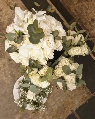 White- -Green-Bouquets